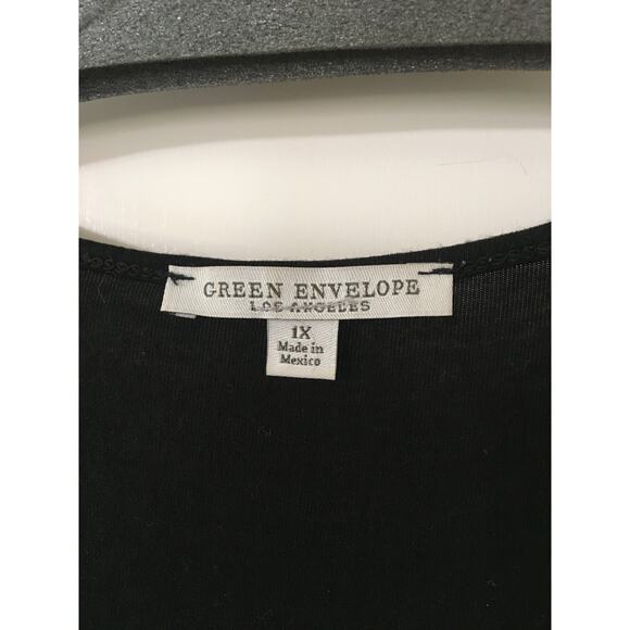 Green Envelope Los Angeles 1X Black 3/4 Sleeve V-neck Soft Swing Top - Picture 2 of 3